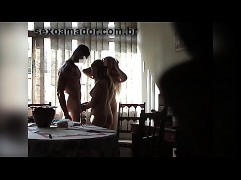 ❤️ Sex Frënn invitéieren e risege Mann an en Dräier mat him ️❌ Pornovideo op lb.ttsex.ru ️❤